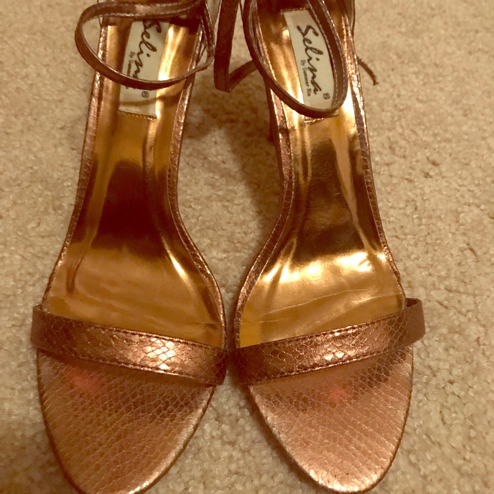 Beautiful bronze double strap sandals